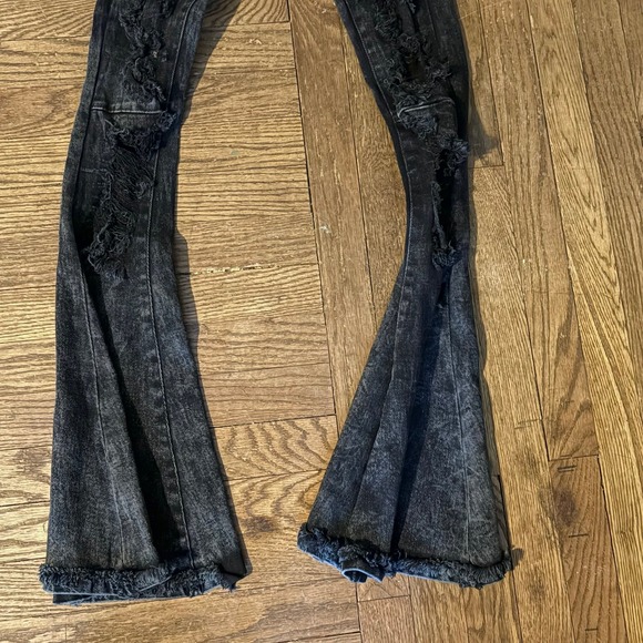 One Teaspoon Distressed Flare Jeans 26 Black Gray Raw Hem Y2K Bohemian Grunge - Picture 3 of 5